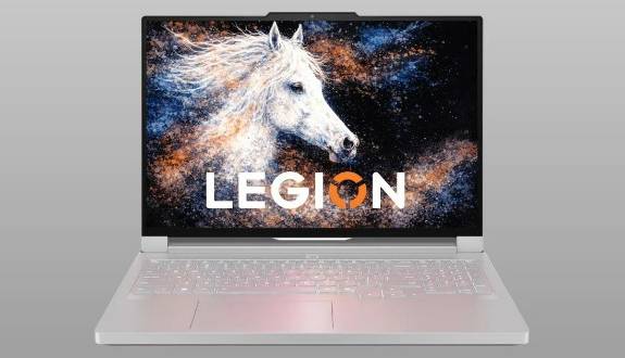 لنوو اولین لپتاپ گیمینگ با نمایشگر OLED چاپی را رونمایی کرد
