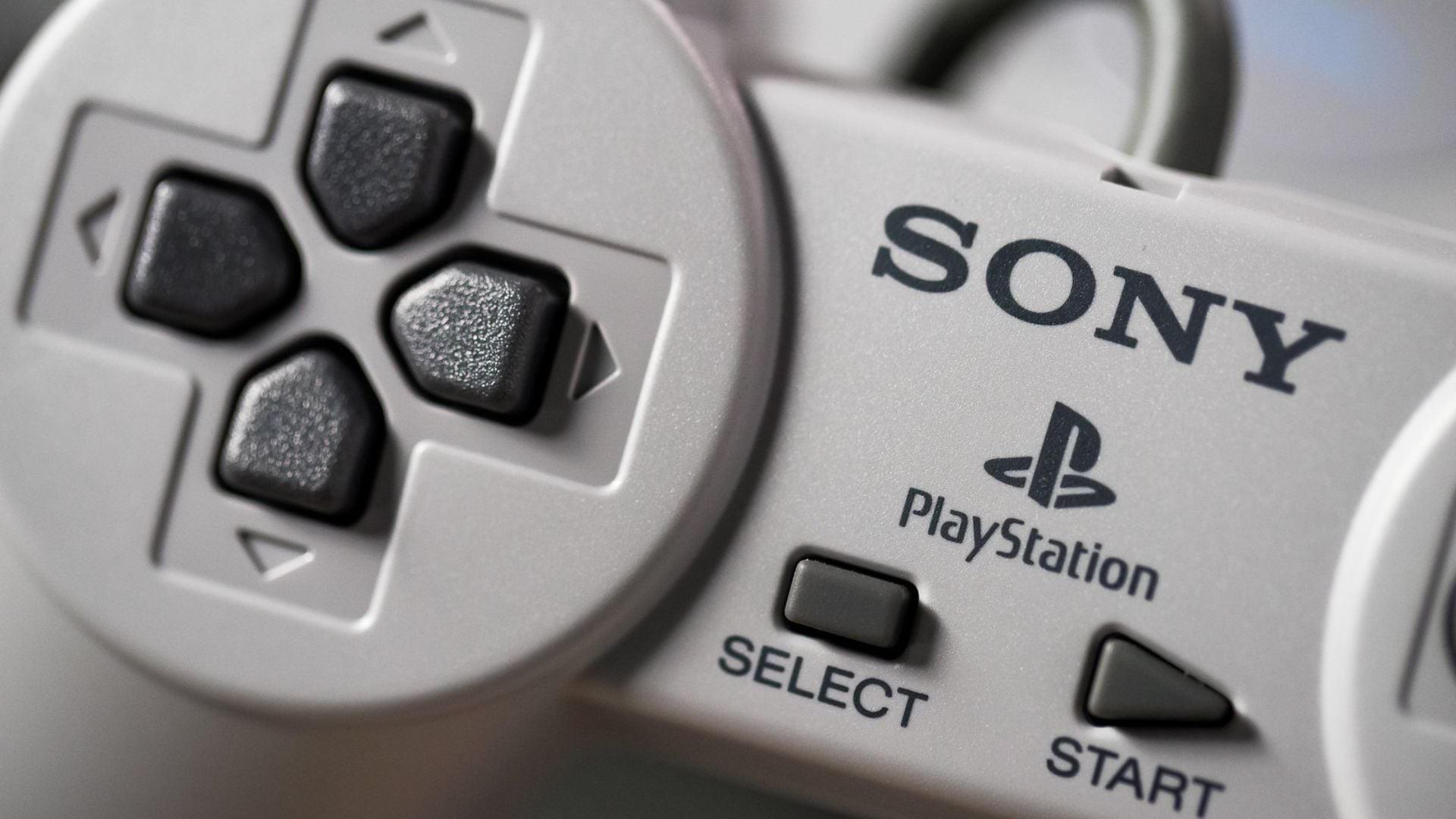 PlayStation's Secret Project: The Controller That Contained the PS1 Console